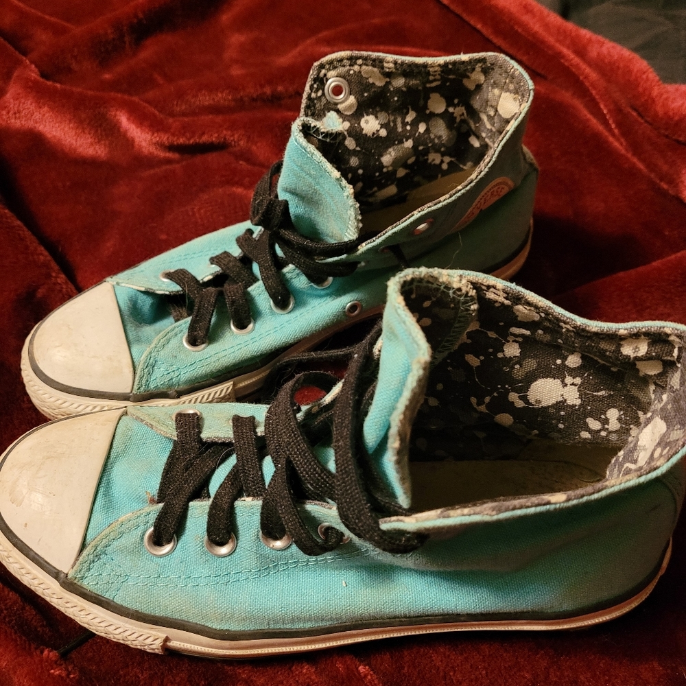 Converse women's 8